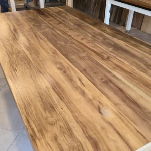 Tapa de mesa Laurel