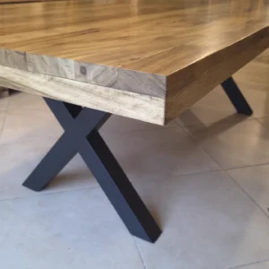 Mesa Laurel con regrueso